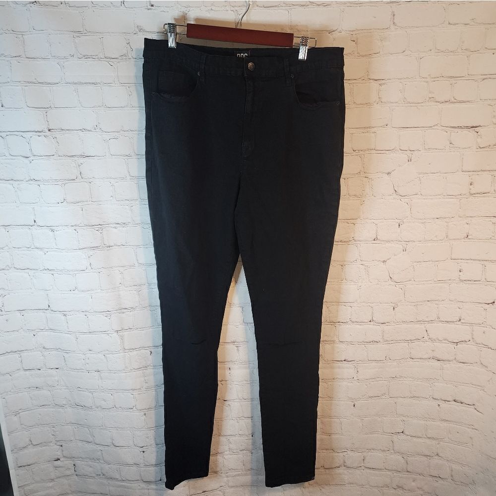 Men's BDG Twig High-Rise jeans, size 34 X 32